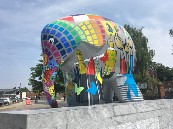Elmer's Big Parade Suffolk © St Elizabeth Hospice
